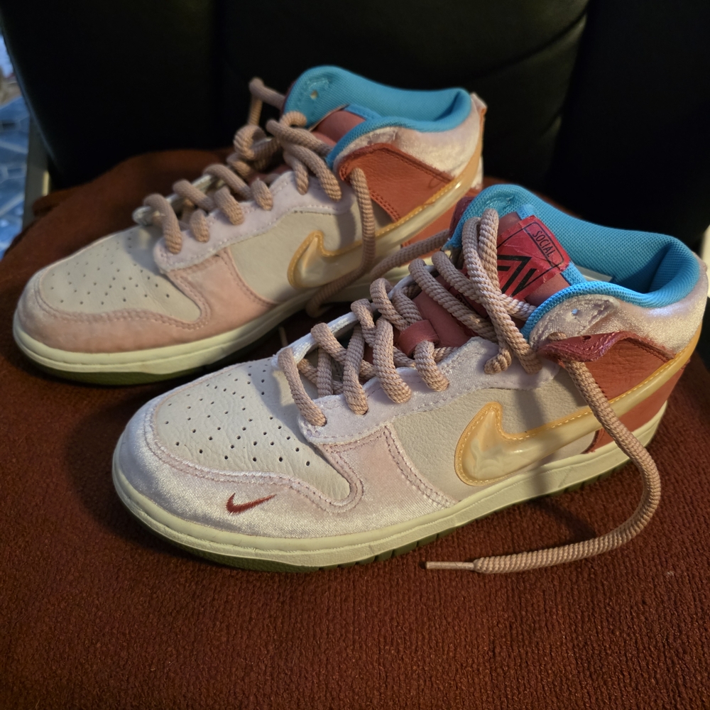 Strawberry Milk Nike Dunks